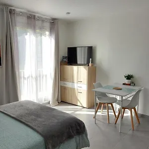  Appartement N°a02 Les Thermes