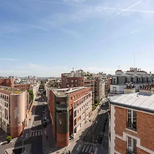  Appartement Dernier Etage A Montmartre France